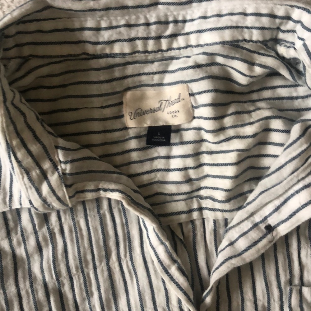 Universal Thread Stripe Knotted Blouse - Size L. - image 3